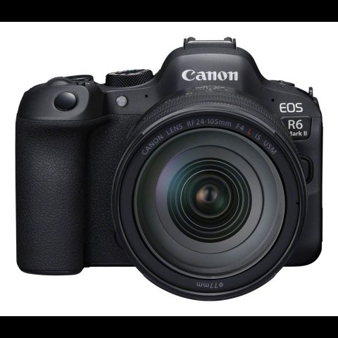 Canon EOS R6 Mark II + RF 24-105mm F4 L IS USM MILC 24